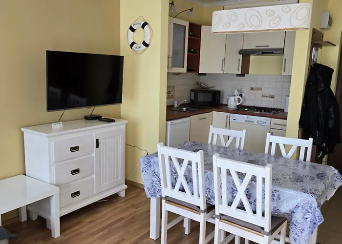 - Uniescie Mielno (Koszalin)